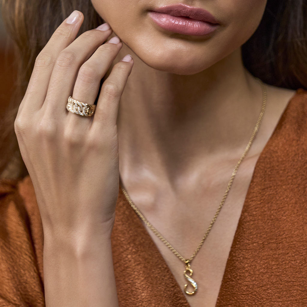 Sitana 18K Gold Ring w. 86 Diamonds