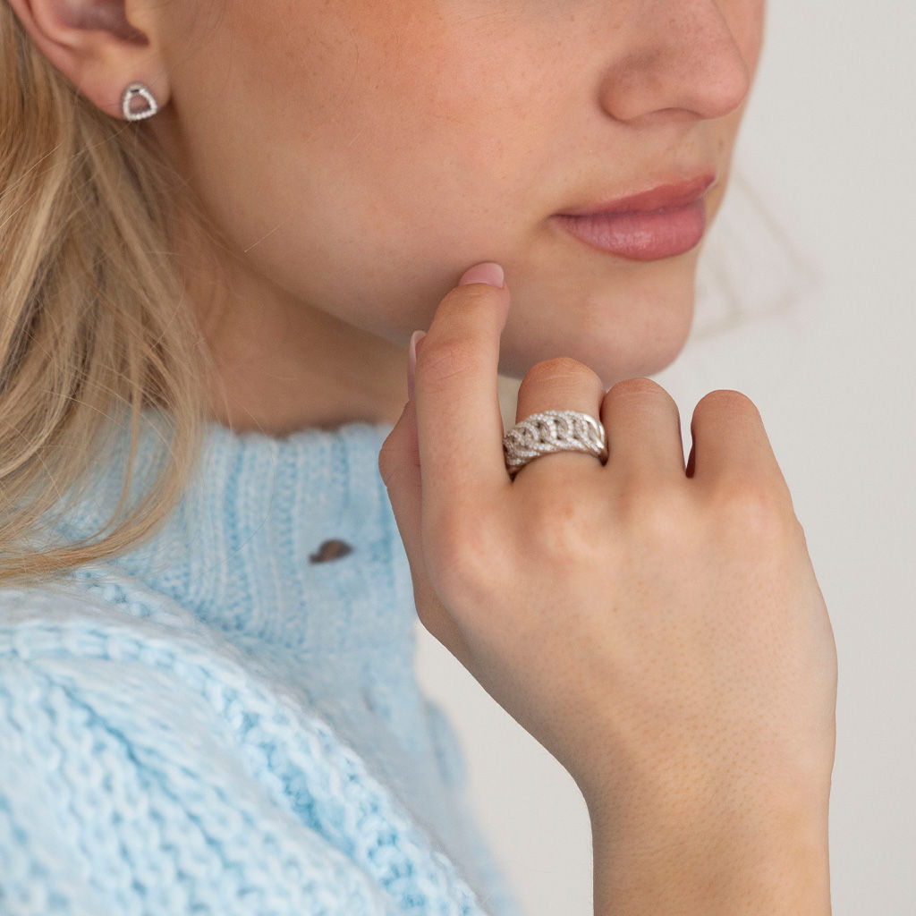 Sitana 18K Whitegold Ring w. 86 Diamonds