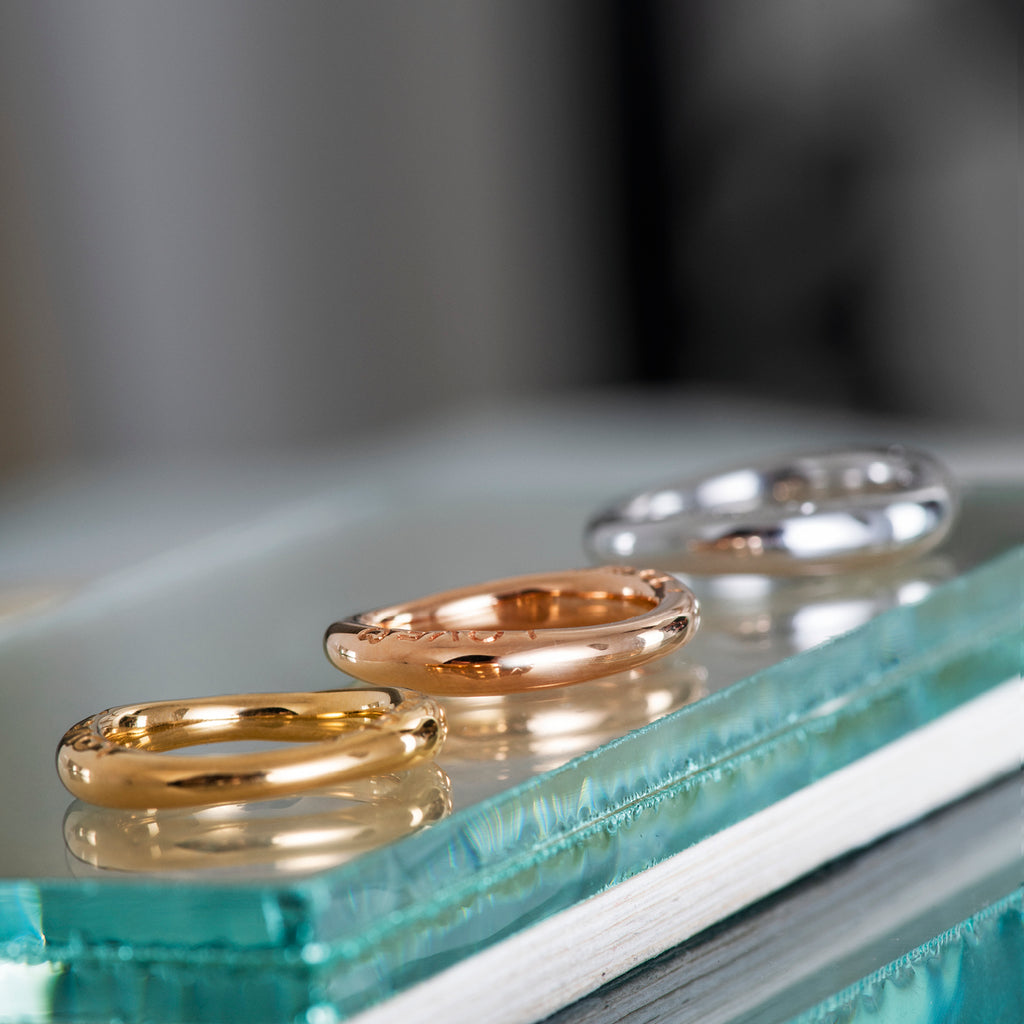 Love 3 18K Gold Ring