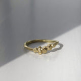 Delicate Nugget Ring Gold