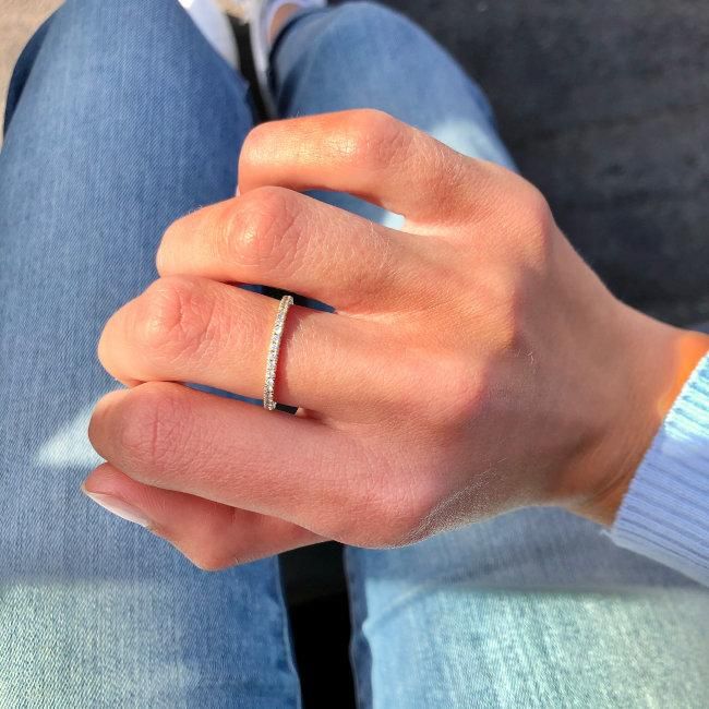 Rock Classic Ring aus 18K Weißgold I Diamanten