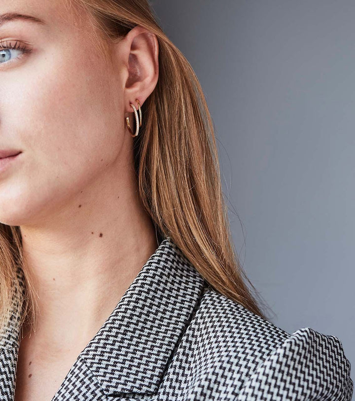 Rock Classic Medium 18K Hvidguld Hoop m. Hvide Diamanter