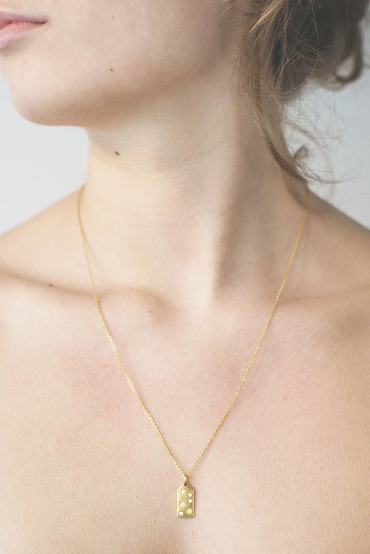 Omamori Flower Forgyldt Halskæde m. Zirkon