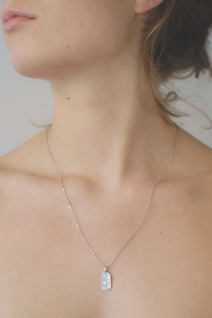 Omamori Flower Sølv Halskæde m. Zirkon