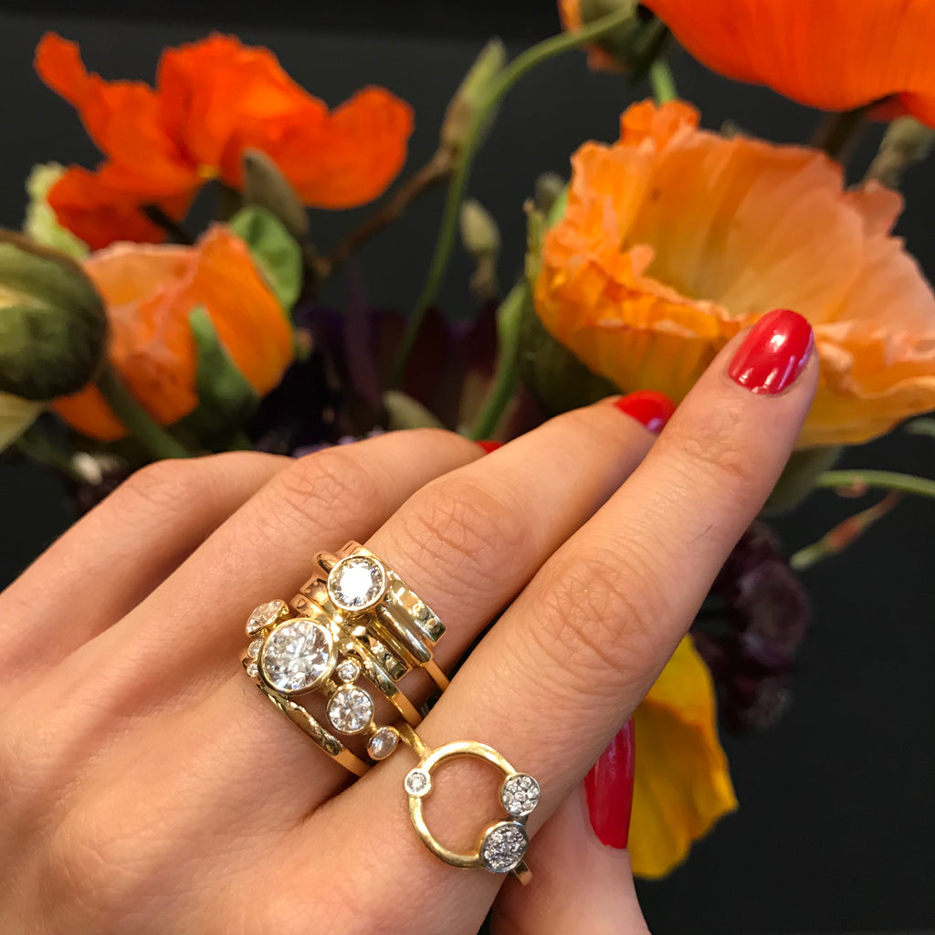 Folded 18K Guld Ring m. Diamanter