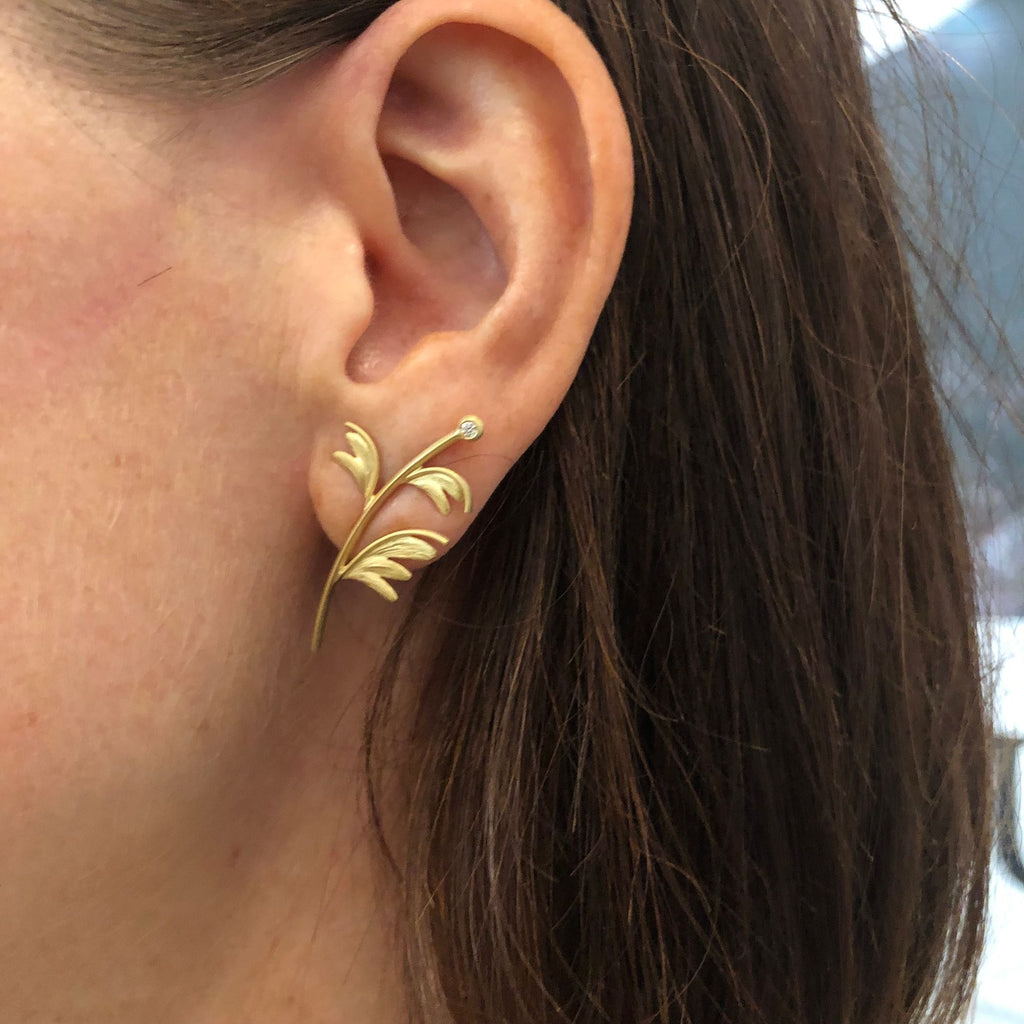 Aura 18K Gold Earrings w. Diamonds