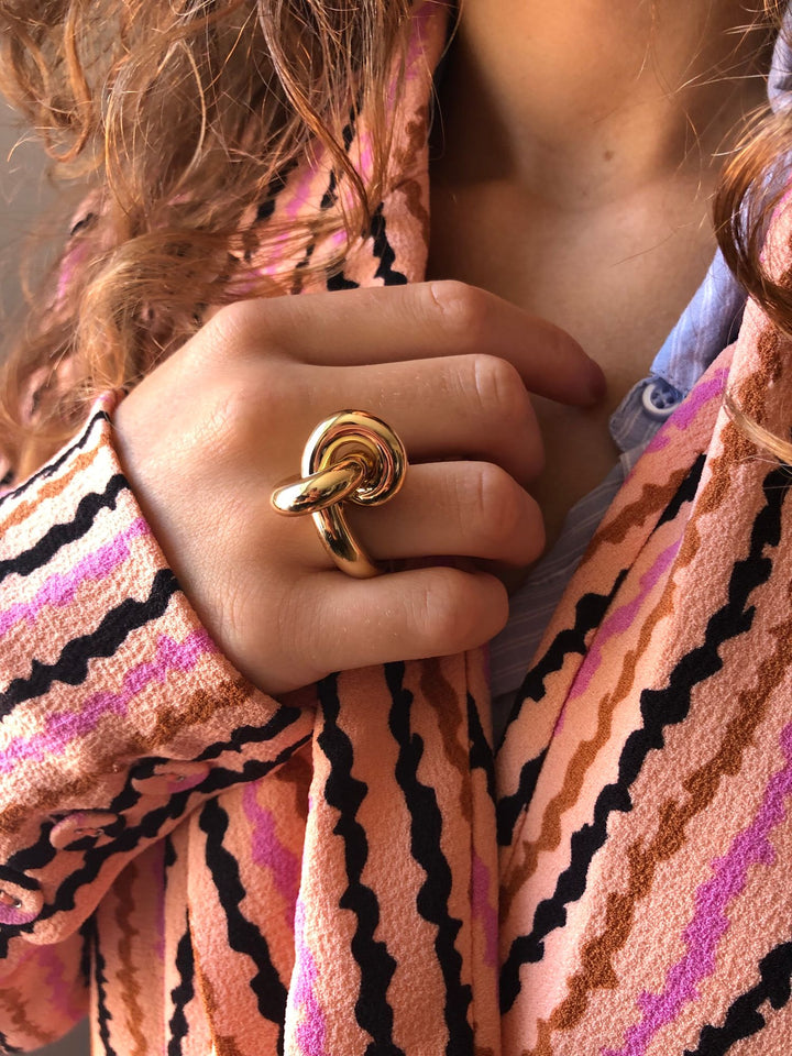 Legacy Knot Big 18K Whitegold Ring