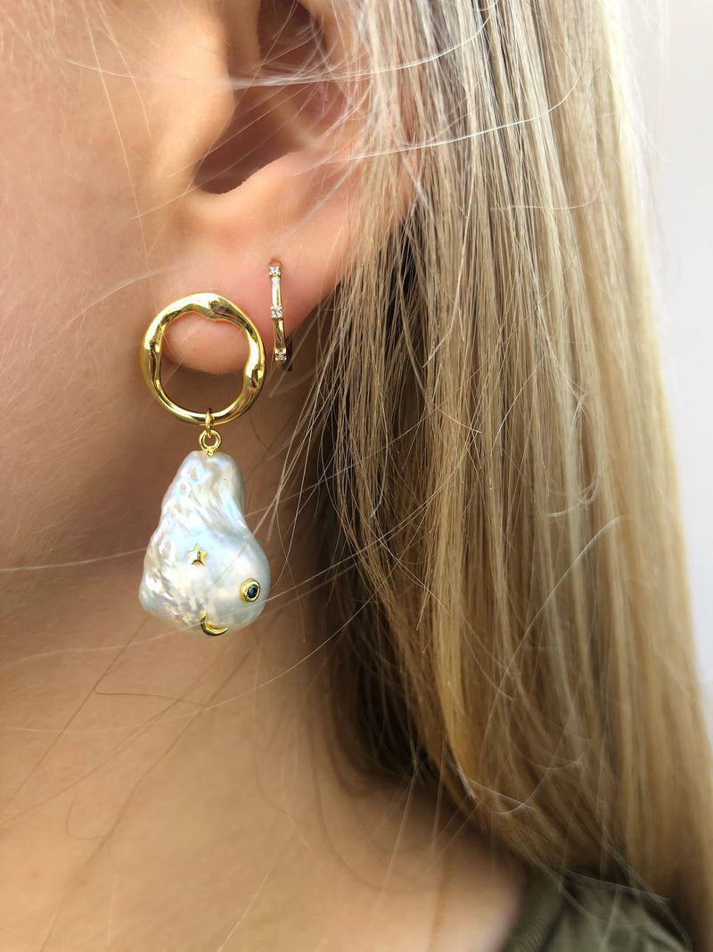 Galaxy Gold Plated Earrings w. Pearls
