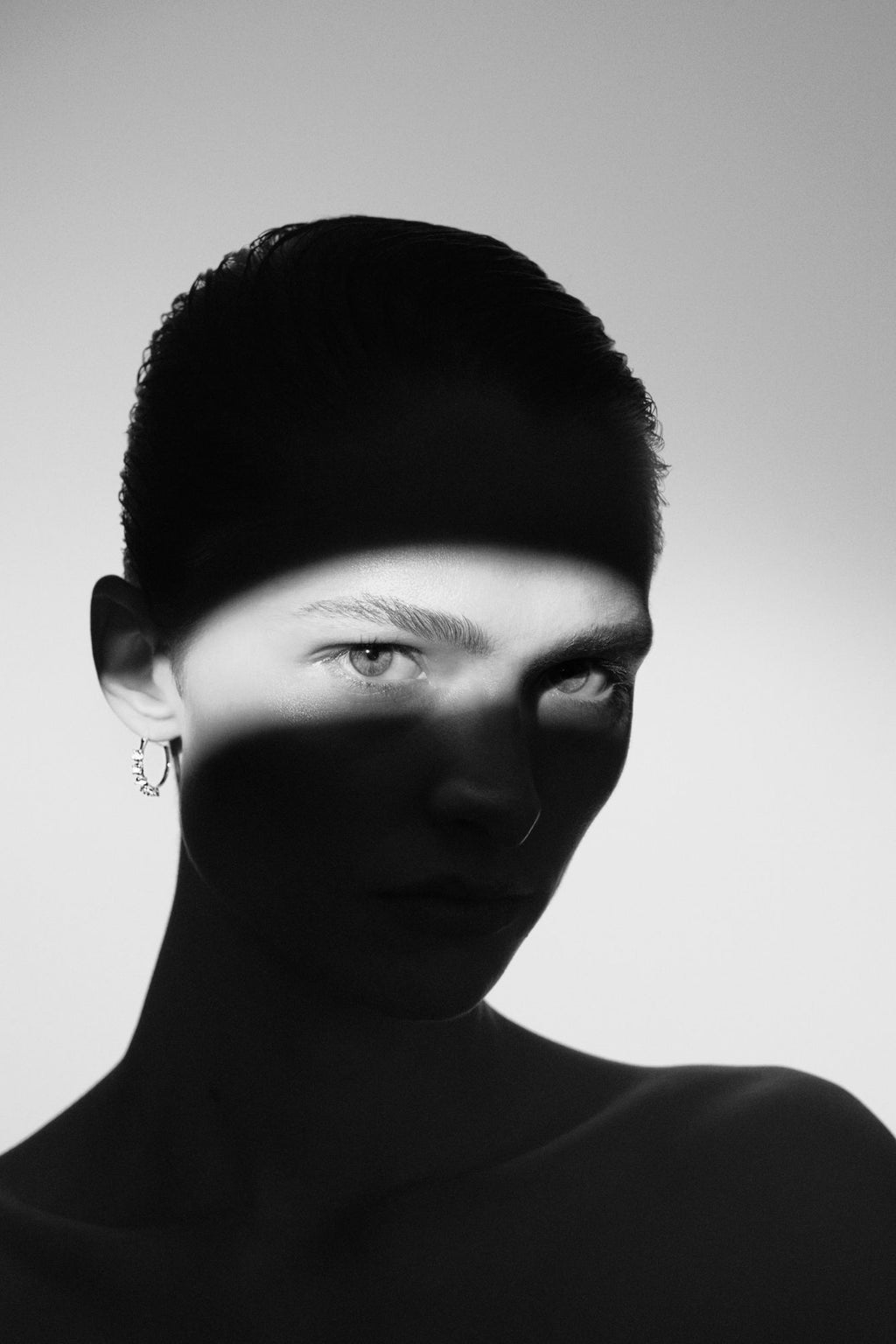 Stellar große Hoops aus 18K Gold I Diamanten