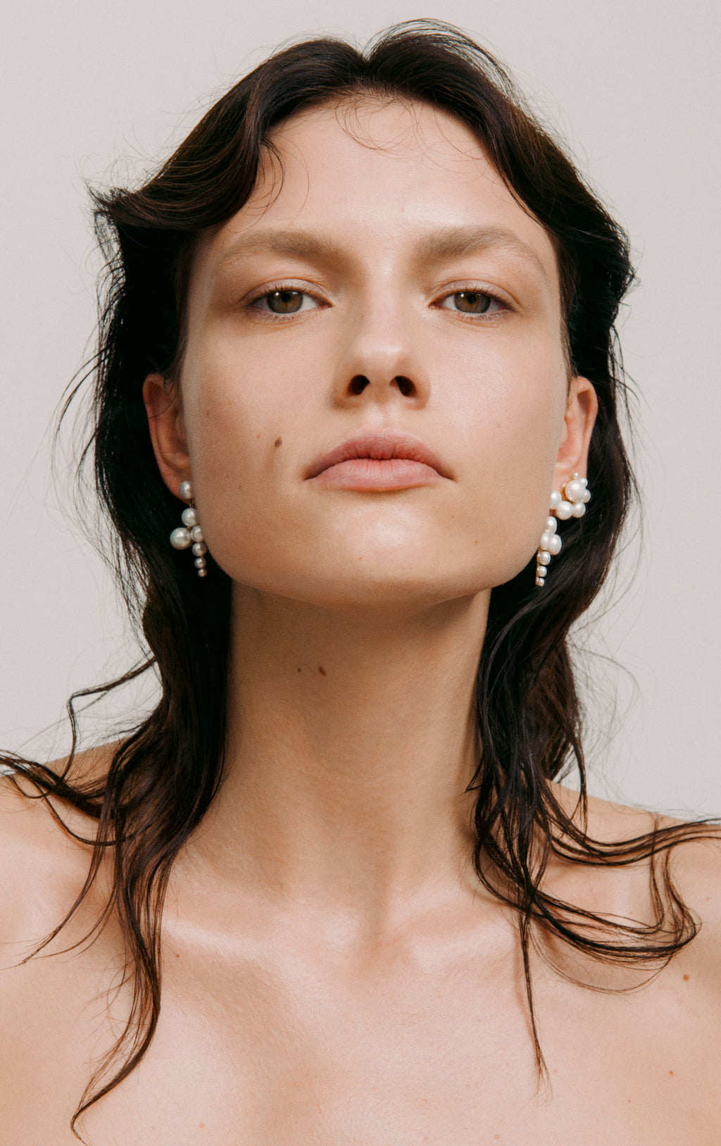 Leah 02 9K Gold Earrings w. Pearls