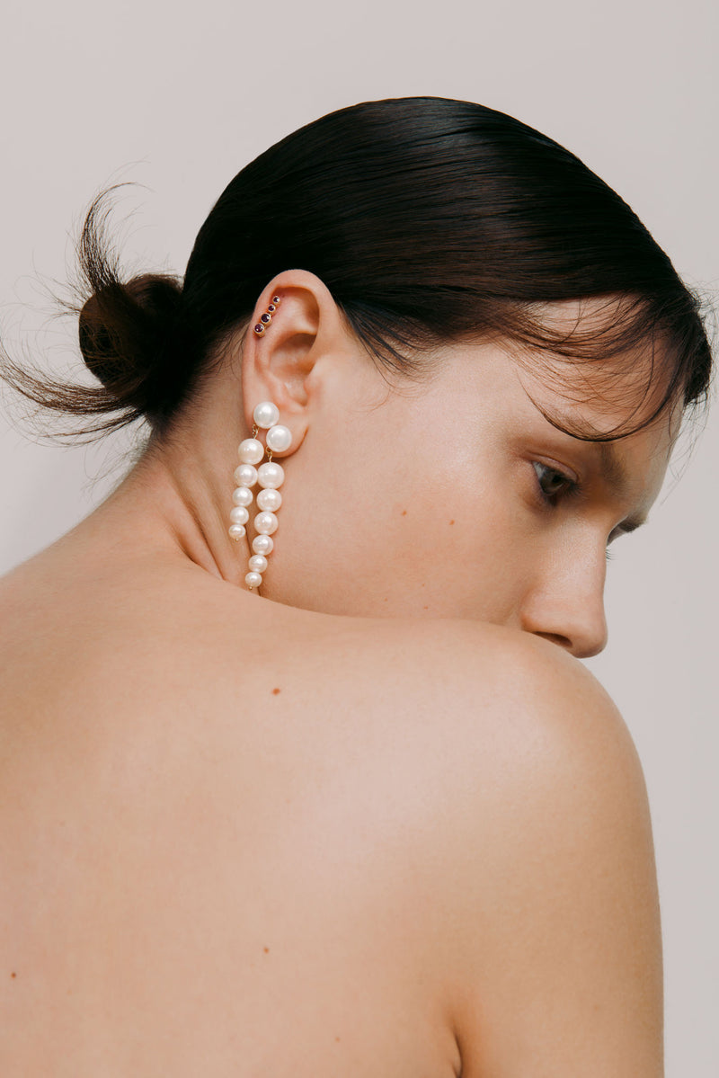 Nava 01 9K Gold Earrings w. Pearls