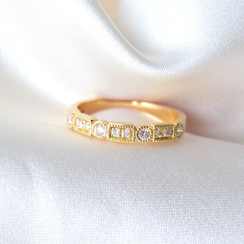 Trine Ji 14K Gold Ring w. Diamonds