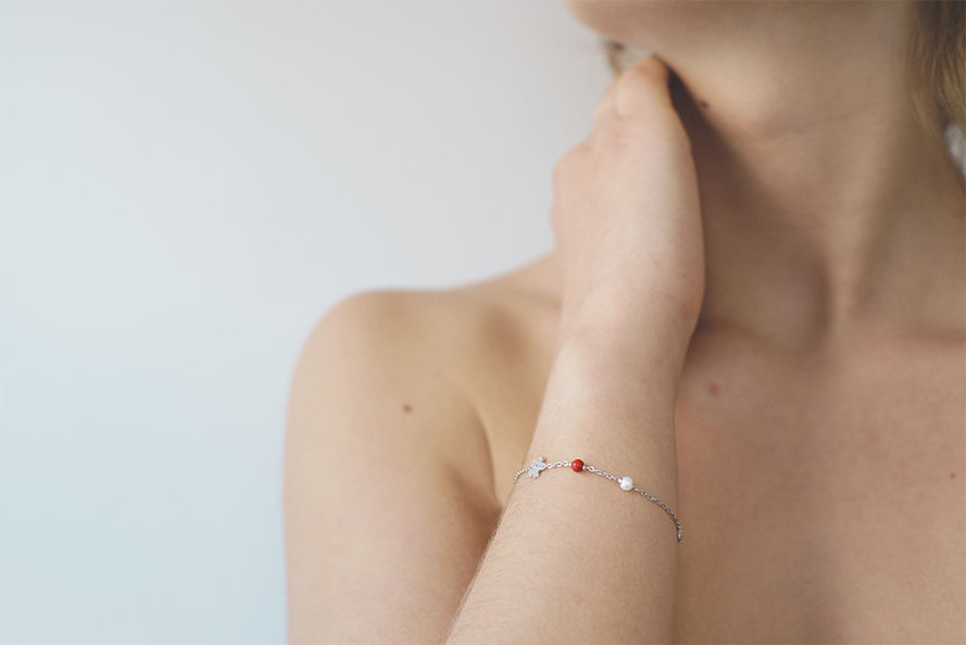 Sakura Silver Bracelet w. Pearl & Coral