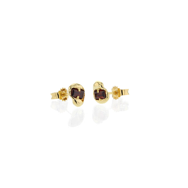 Connected Gold Plated Earrings w. Red Zirconias