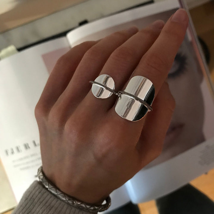 Miss Ratio Ring Antique