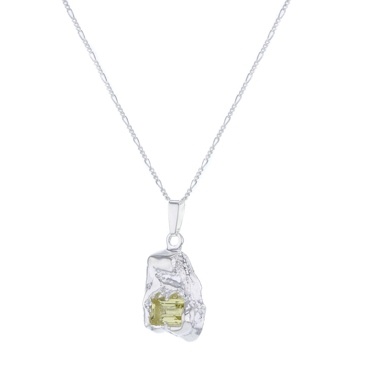 Single Entity Silver Necklace w. Green Zirconia