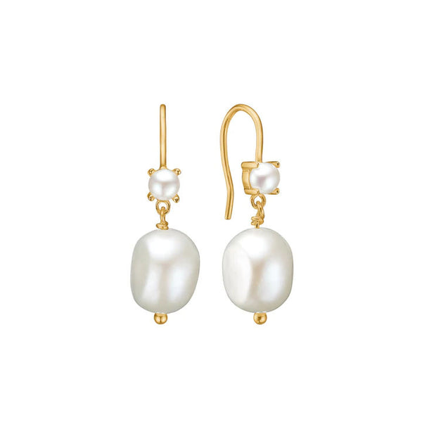 18K Gold Plated Earrings w. Pearls