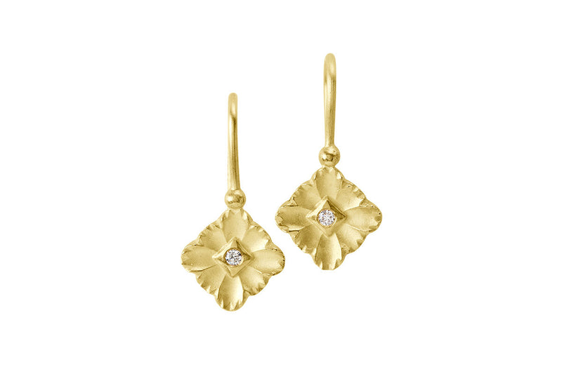 Lace 18K Gold Earrings w. Diamonds