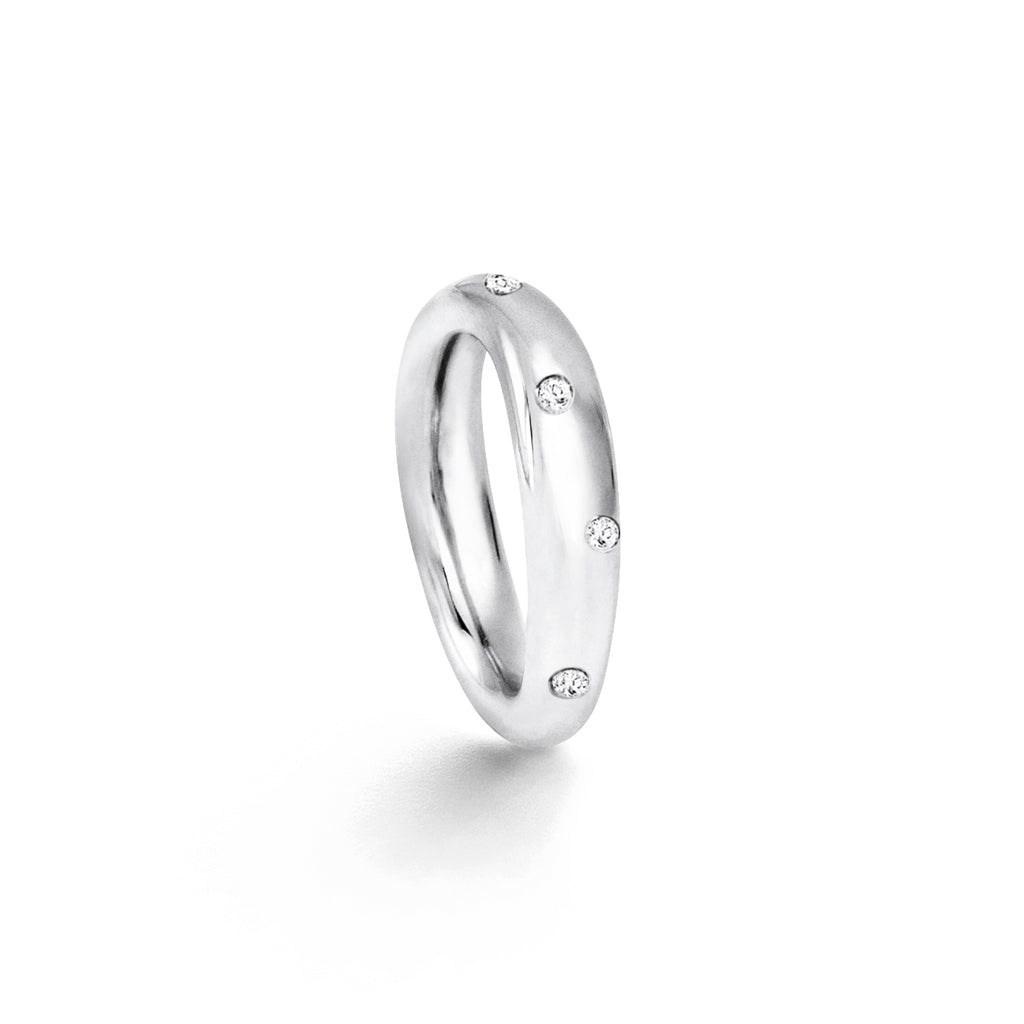 Love 4 18K White Gold Ring w. Diamonds