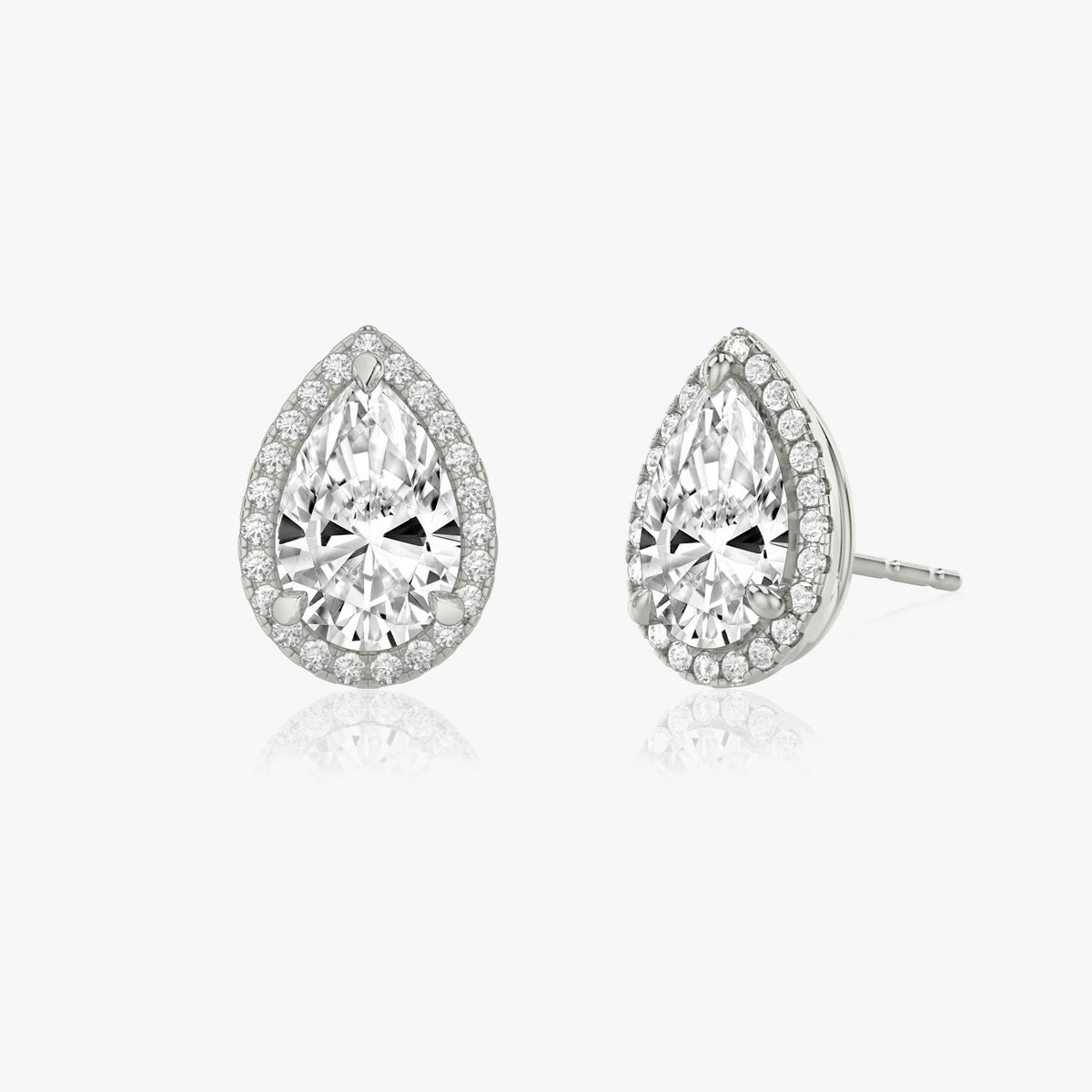 Pear Halo 14K Whitegold Studs w. Lab-Grown Diamonds
