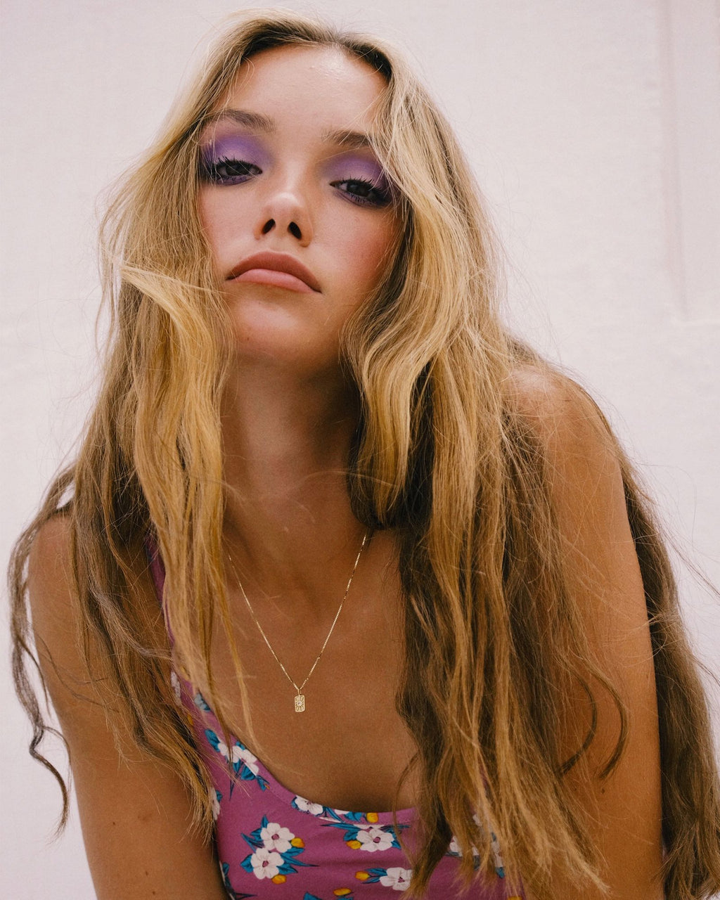 The Sun 18K Gold Pendant w. Topaz