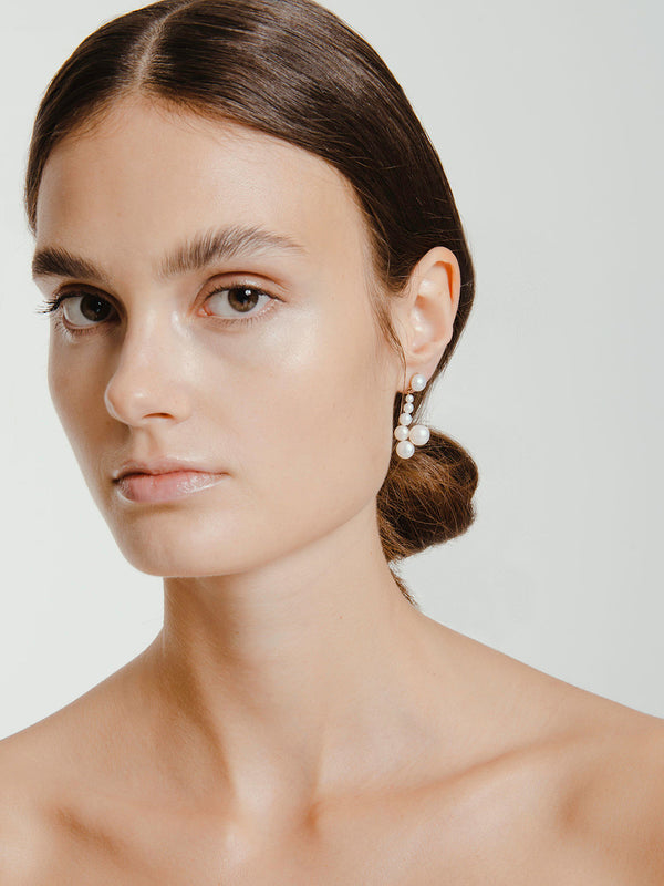 Adela 01 9K Gold Earrings w. Pearls