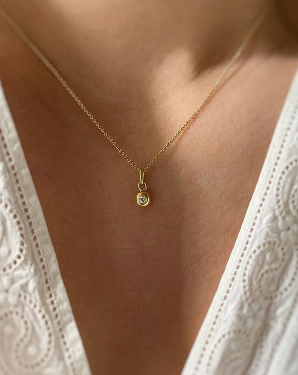 Coralie Grzes | Anais Amulet of April 18K Gold Necklace w. Diamond