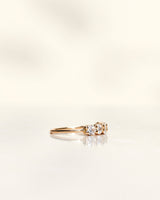 Angel 18K Gold, Whitegold or Rosegold Ring w. Diamonds