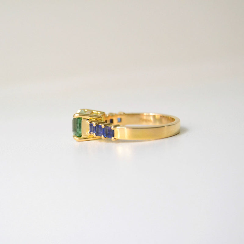 Daraya 18K Gold Ring w. Tourmaline & Sapphires