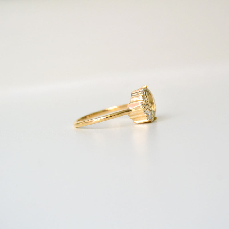 Dehi 18K Gold Ring w. Tourmaline & Diamonds