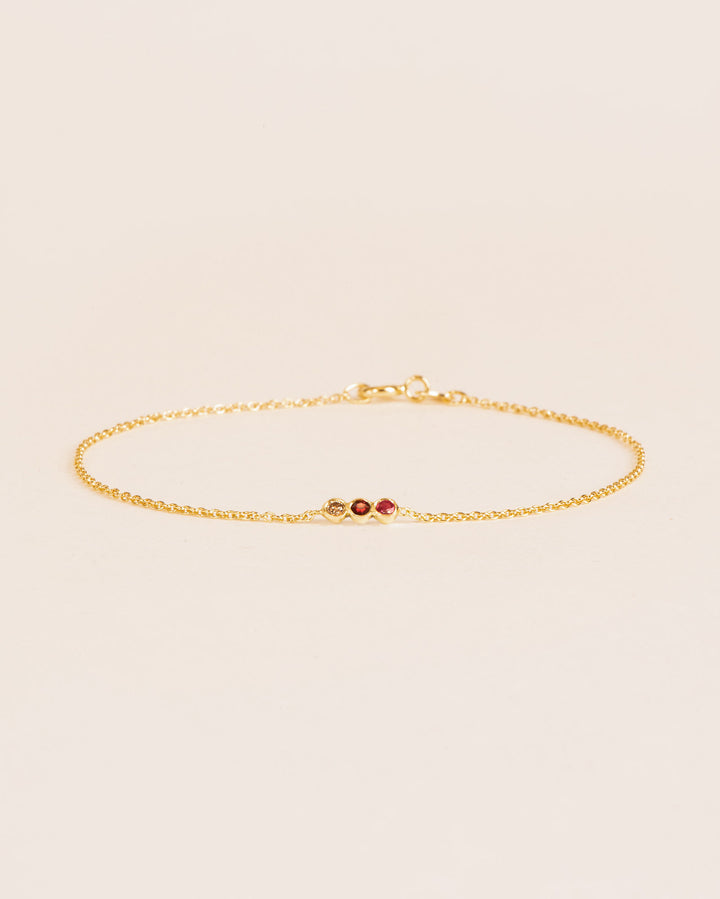 18K Gold Bracelet w. Diamond, Ruby & Garnet