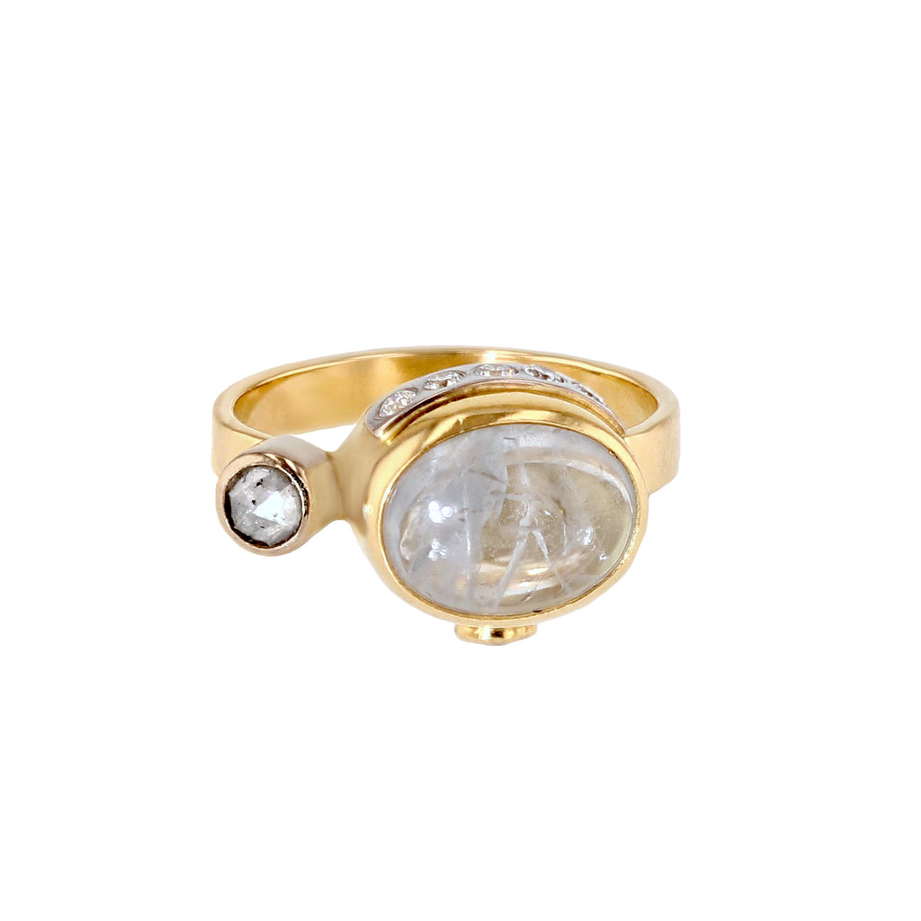 Cocktail 18K & 22K Gold & Whitegold Ring w. Sapphire & Diamonds