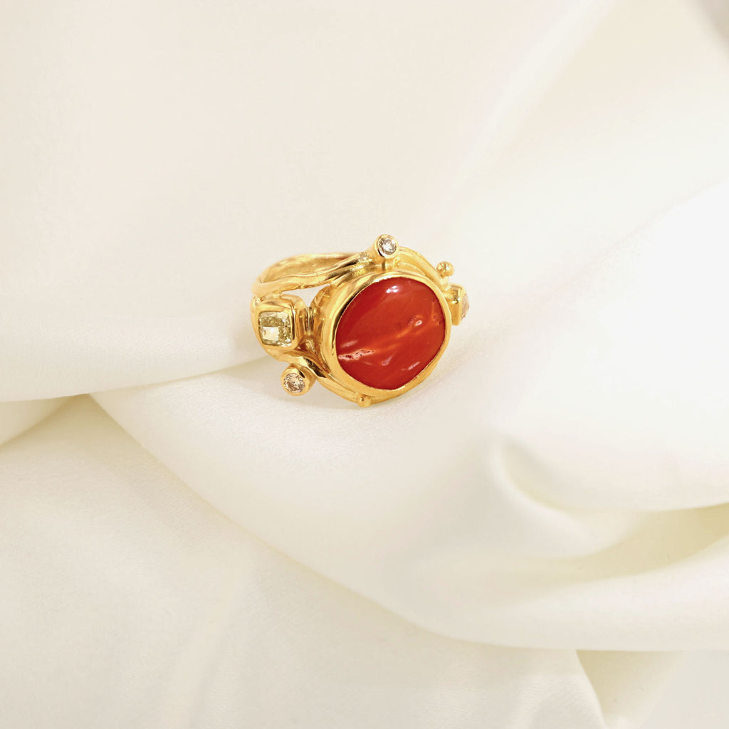 Double Seafire 18K & 22K Gold Ring w. Diamonds & Coral