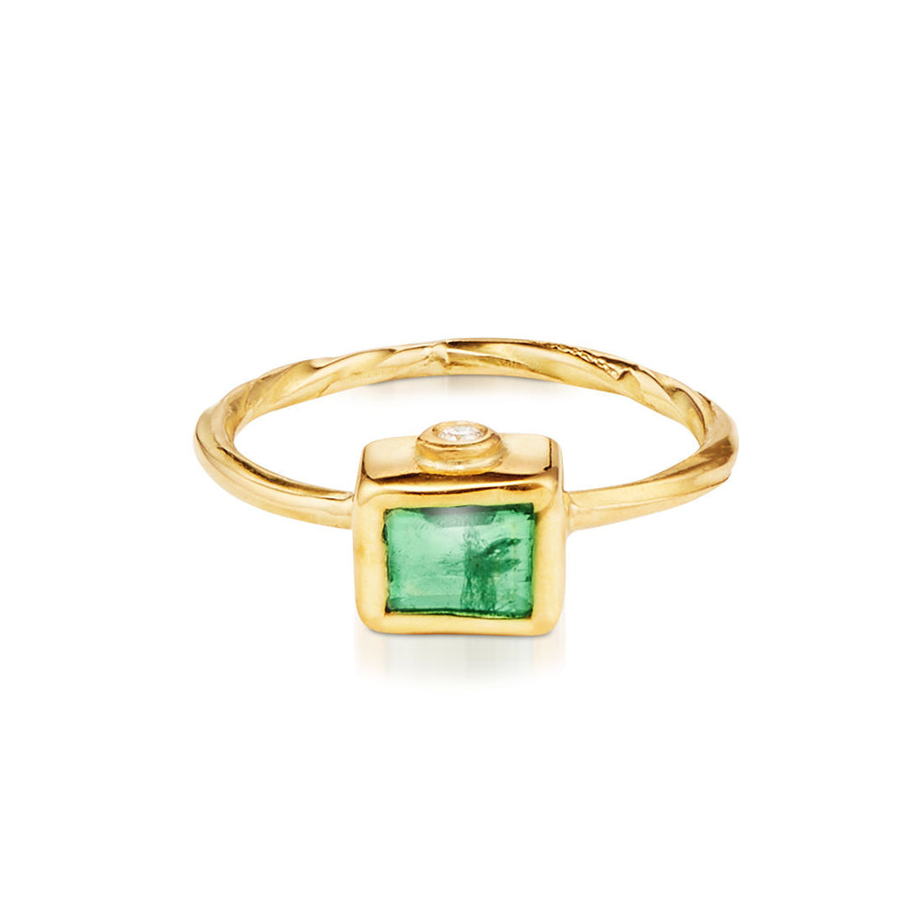 Seafire 18K Gold Ring w. Emerald & Diamond
