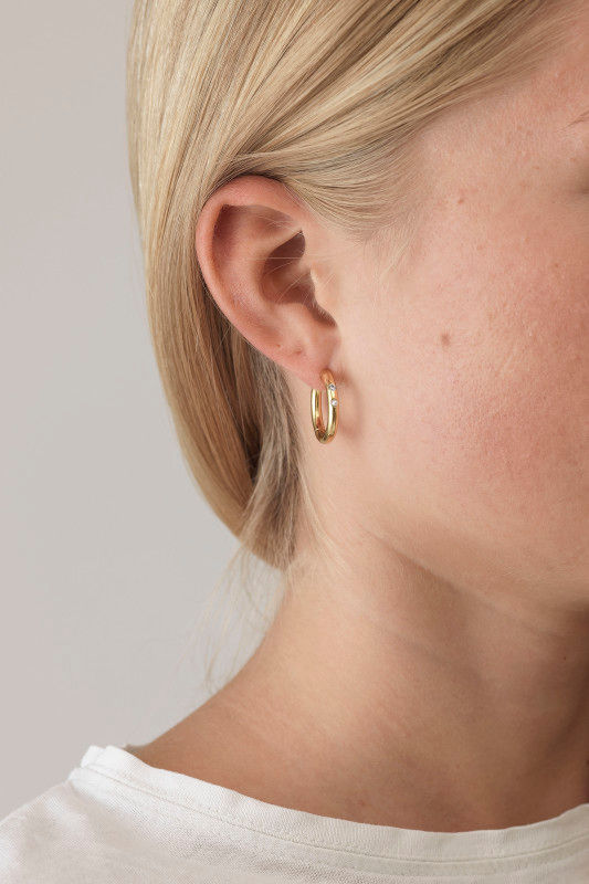 Brigitte Gold Plated Hoops w. Zirconia & Pearls