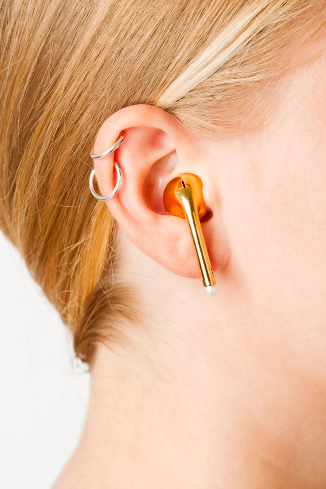 Earphone Gold Plated Earring w. Pearl