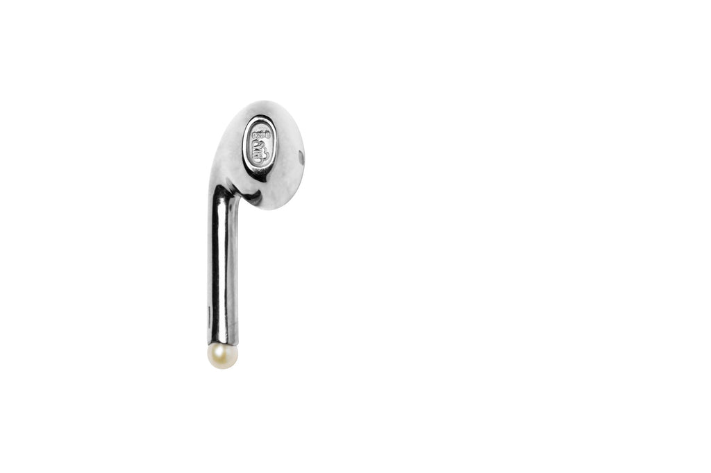 Earphone Silver Earring w. Pearl