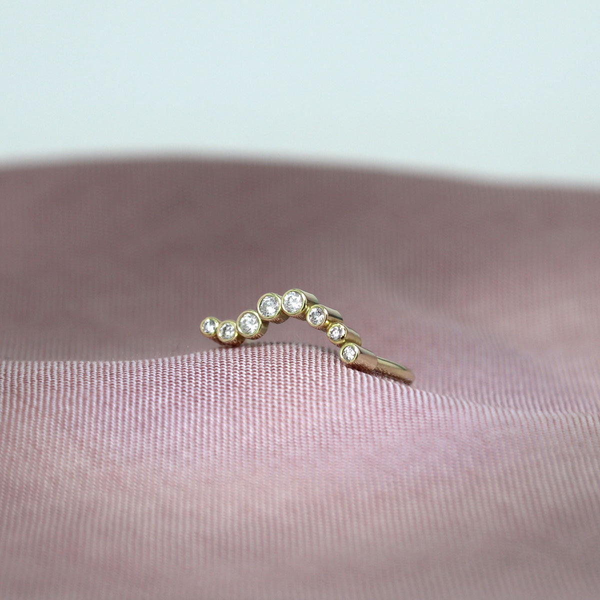 Miss Charlotte Gold 18K Gold Ring w. Diamonds