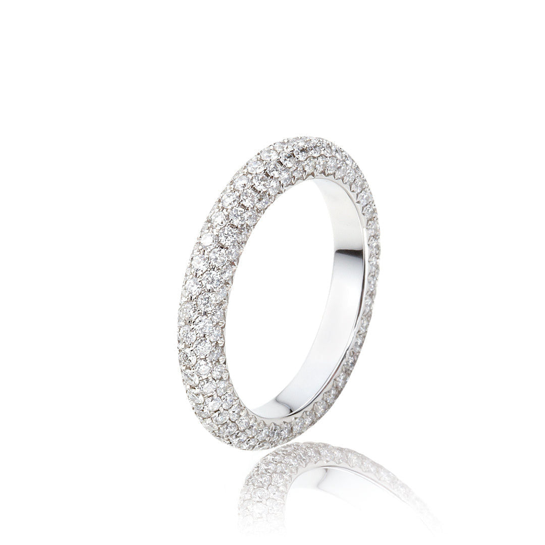 Pavé Medium 18K Gold, Rosegold or Whitegold Ring w. Diamonds