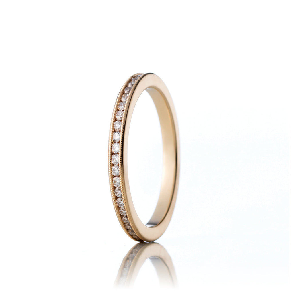 Eternity Narrow 18K Guld, Rosaguld eller Hvidguld Ring m. Diamanter