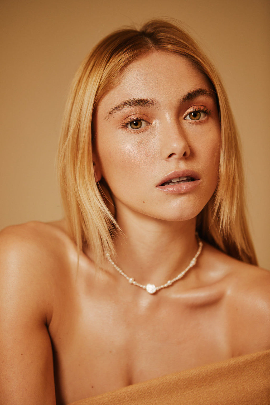 Collar Zenda 18K Gold Plated Necklace w. Pearls