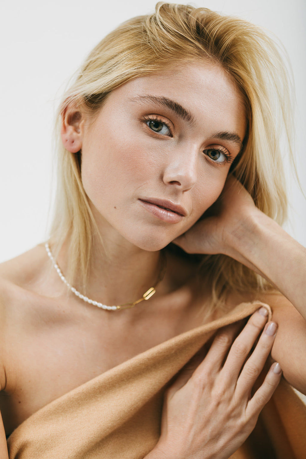 Shasa 18K Gold Plated Necklace w. Pearls