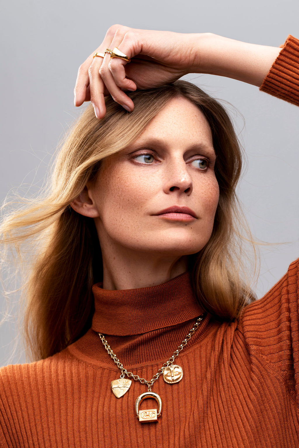 Futura Jewelry | Amulet 18K Gold Necklace