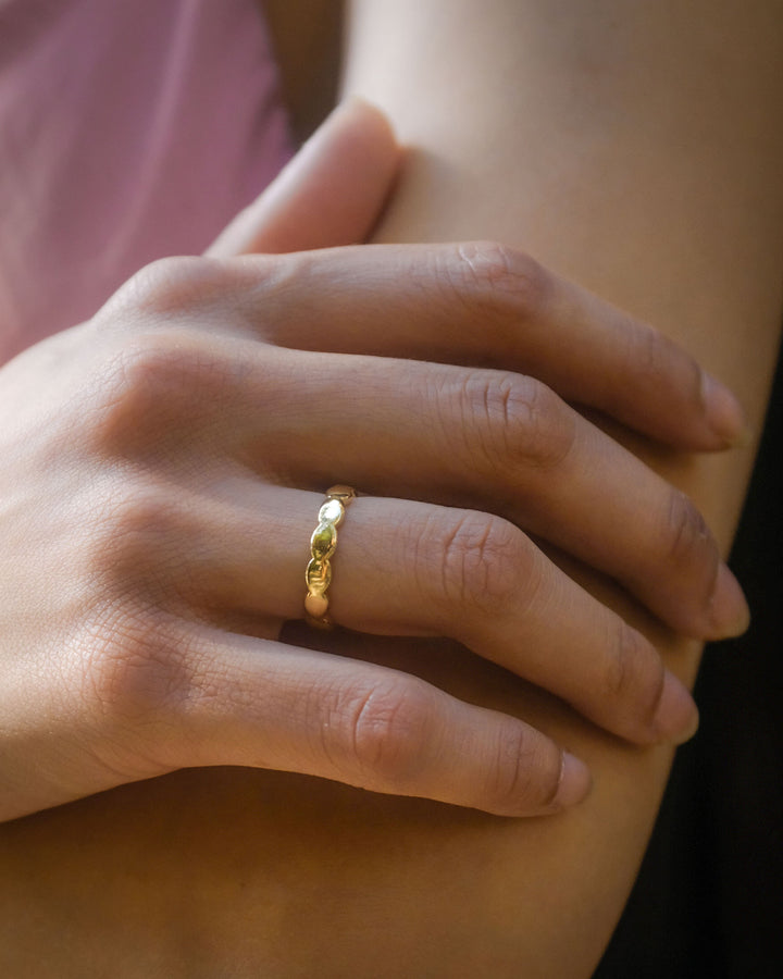 Futura Jewelry | Emily Ring aus 18K Gold