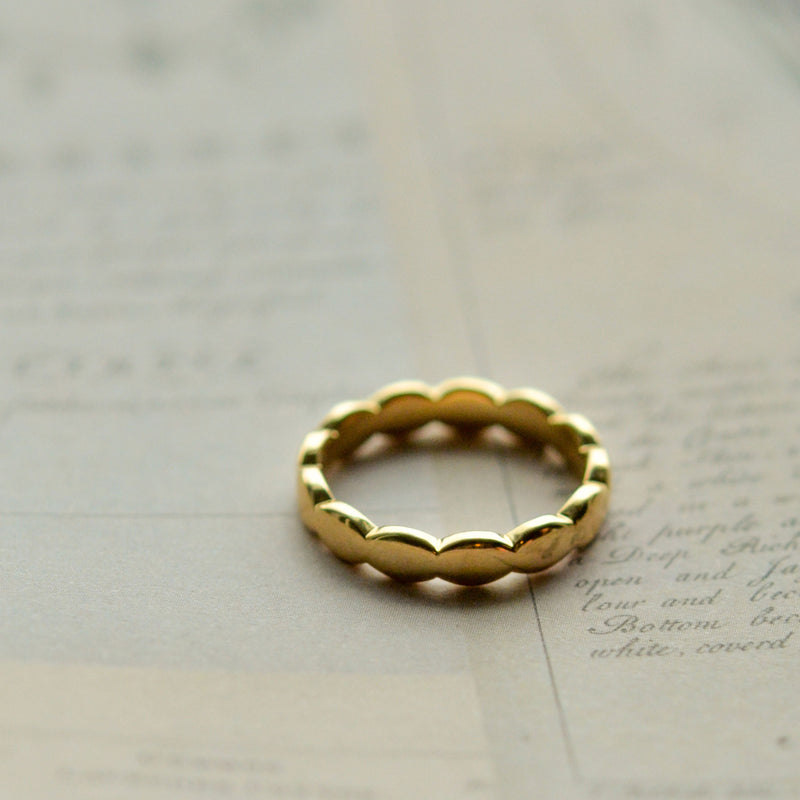 Futura Jewelry | Emily Ring aus 18K Gold