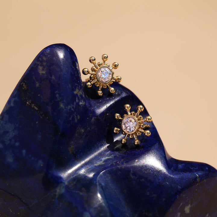 Mazahri | Bibi 18K Gold Studs w. Diamonds