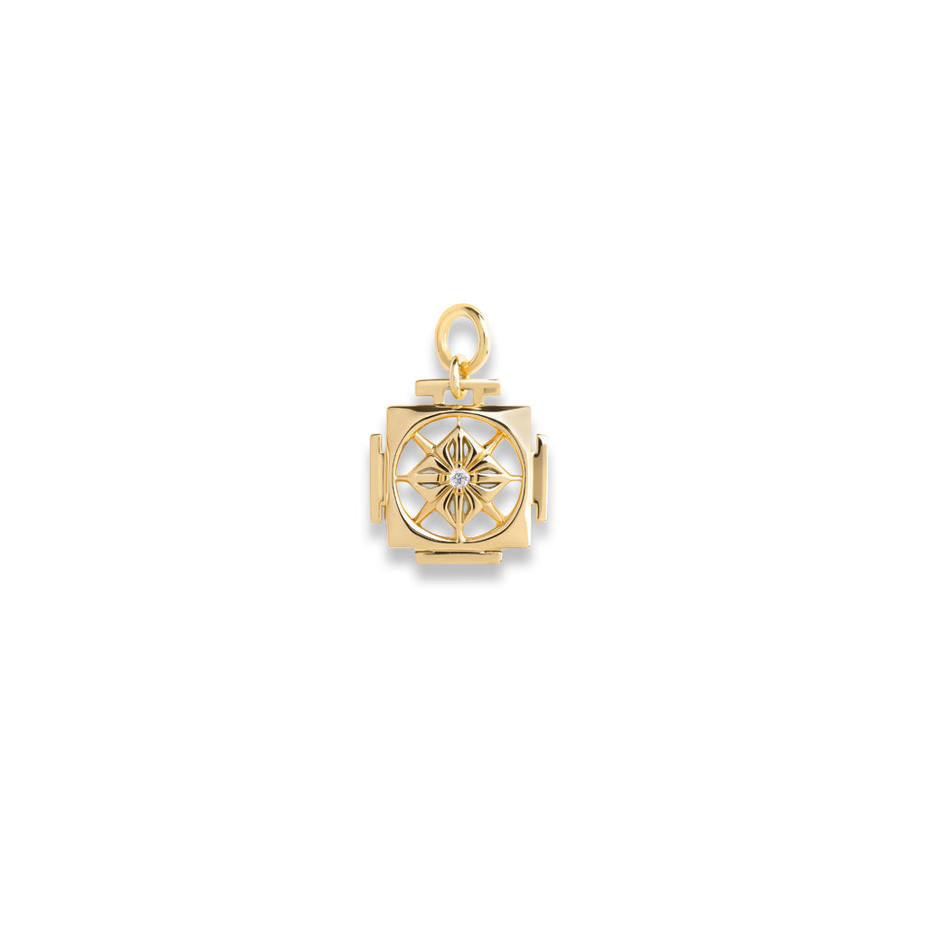 Mandala 18K Gold Pendant w. Diamond