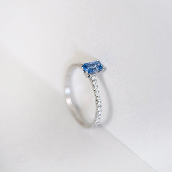 Candy Violete Blue 18K Hvidguld Ring m. Safir & Diamanter