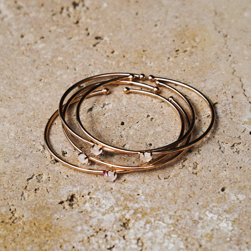 Tiny Cloud 18K Gold or Rosegold Bangle w. Ruby, Sapphires & Tsavorite