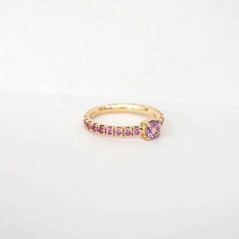 Candy Sweet Violet 18K Gold Ring w. Sapphires